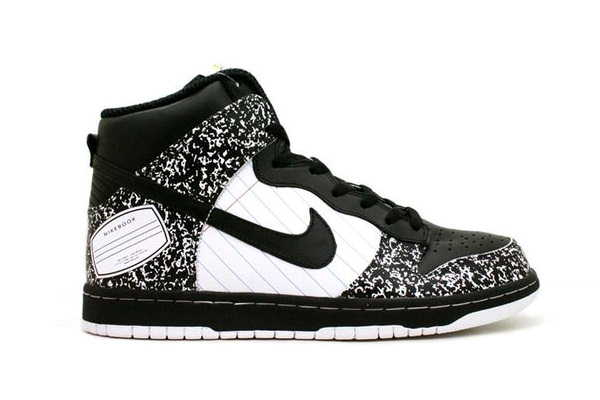 Nike_dunk_notebook_composition79856